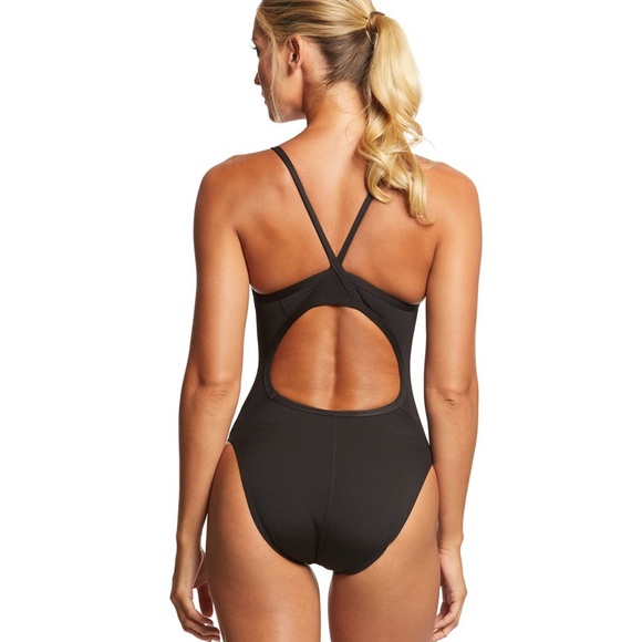 NWT Speedo Endurance+ Flyback Swimsuit, size 26 (XS) - Picture 3 of 8